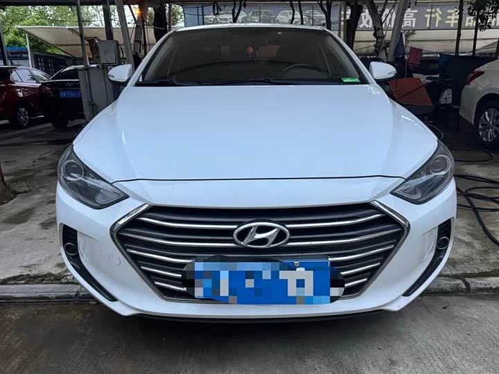 Hyundai lead
