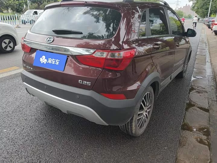 BAIC Q25