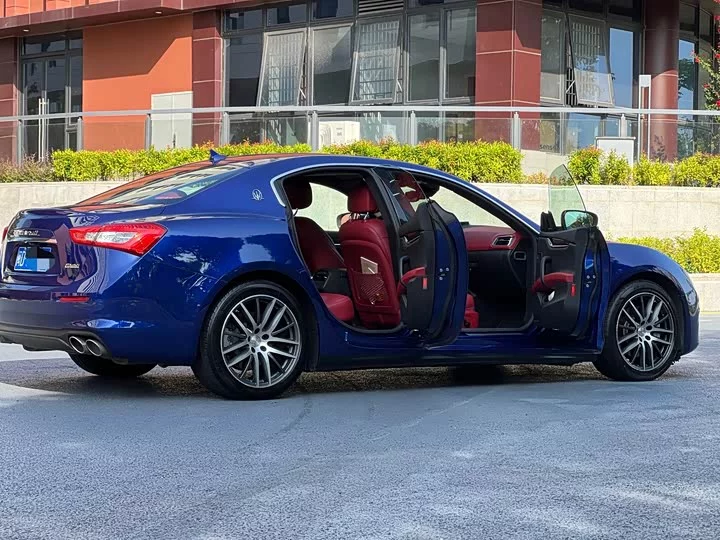 Maserati Ghibli