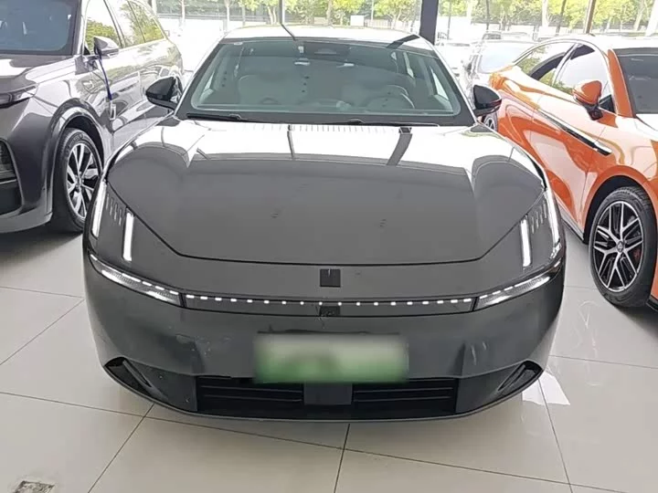 Lynk & Co Z10