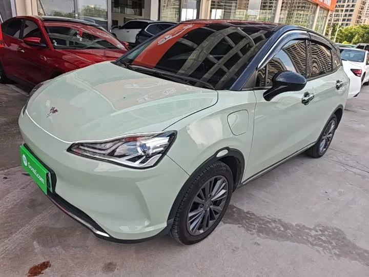 NETA Nezha V
