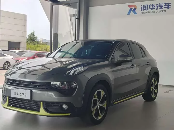 Lynk & Co 02