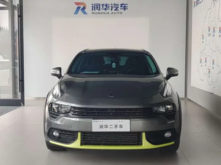 Lynk & Co 02