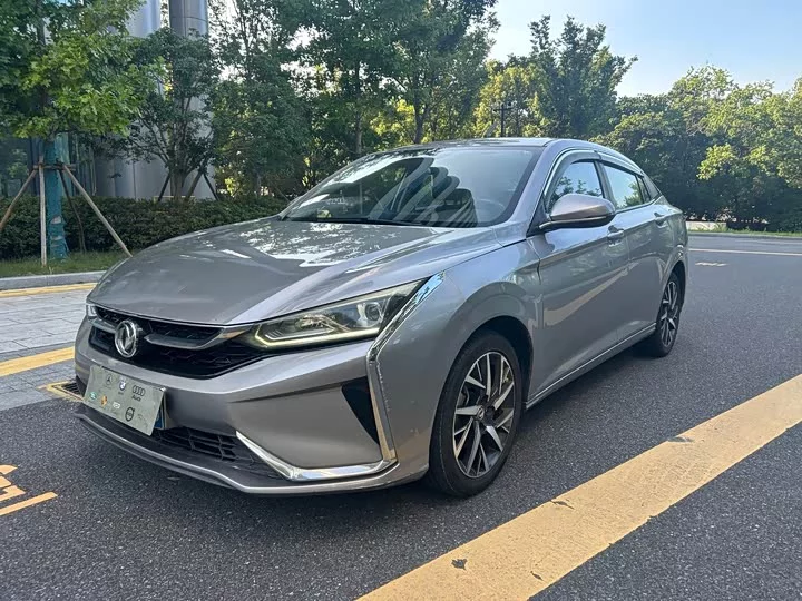 Dongfeng Yixuan