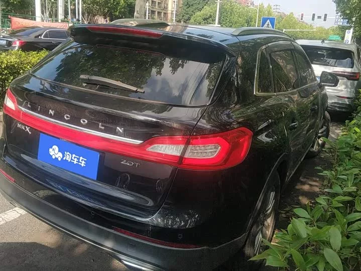 Lincoln MKX