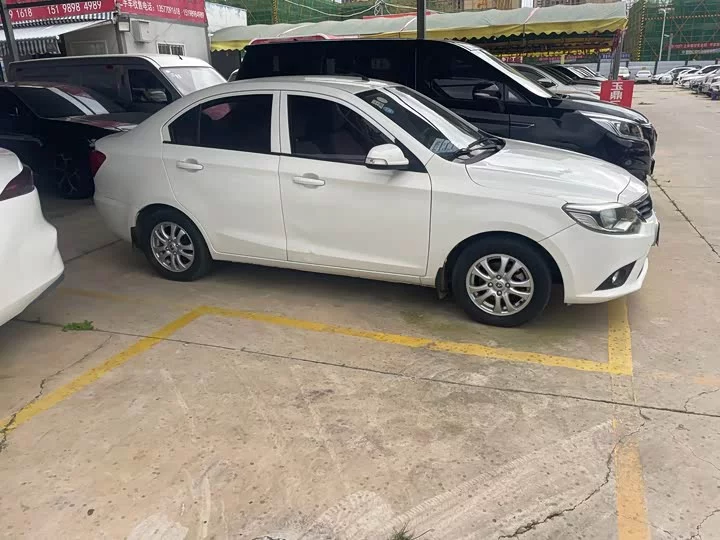 Changan Yuexiang V3