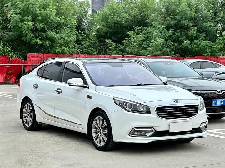 kia K4
