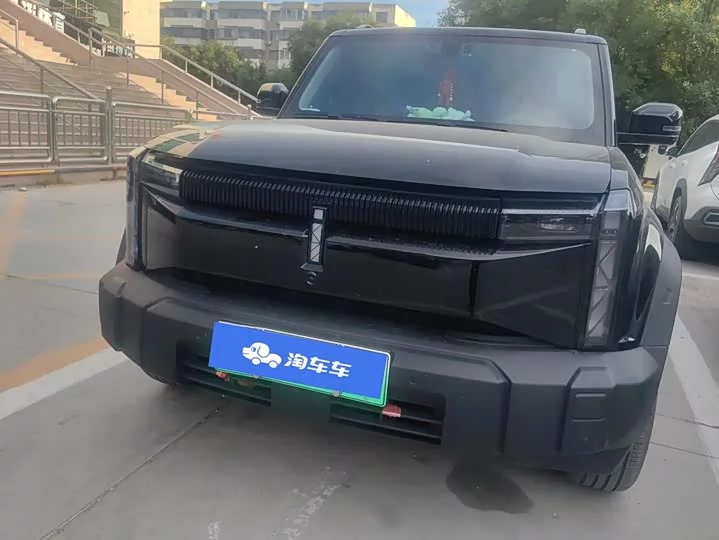 iCAR 03