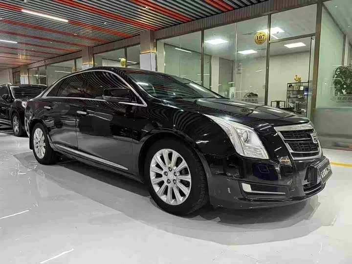 Cadillac XTS
