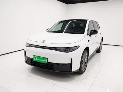 Leapmotor C10