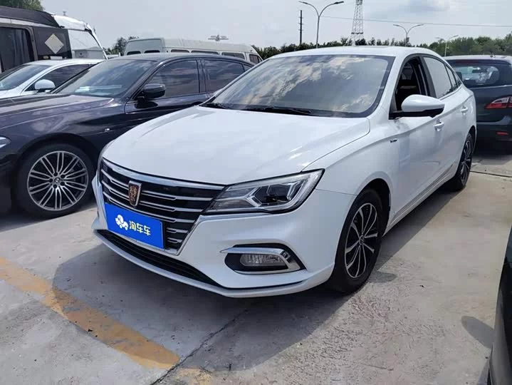 Roewe i5