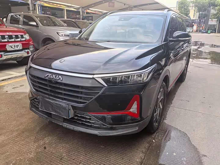 Dongfeng AX7
