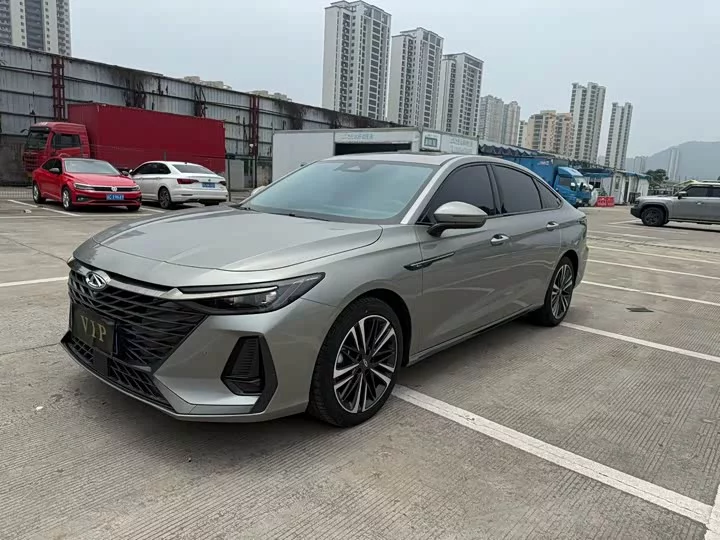 Chery Arrizo 8