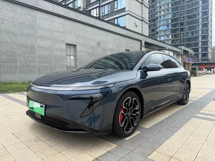 Nissan N7