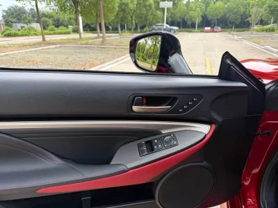 Lexus RC