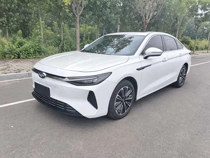 Chery Fengyun A8
