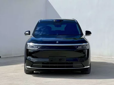 AITO QJM8