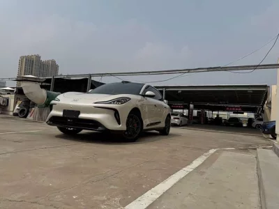 IM Motors Zhiji LS6