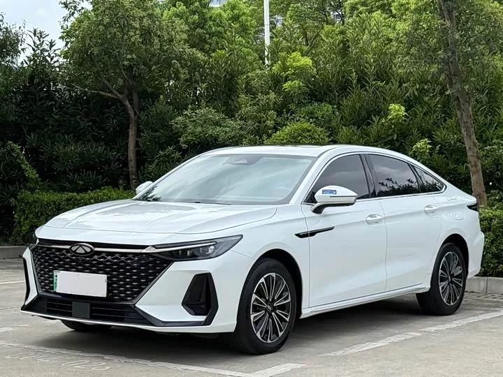 Chery Fengyun A8