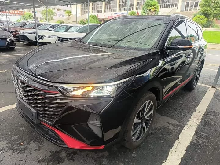 Dongfeng AX7
