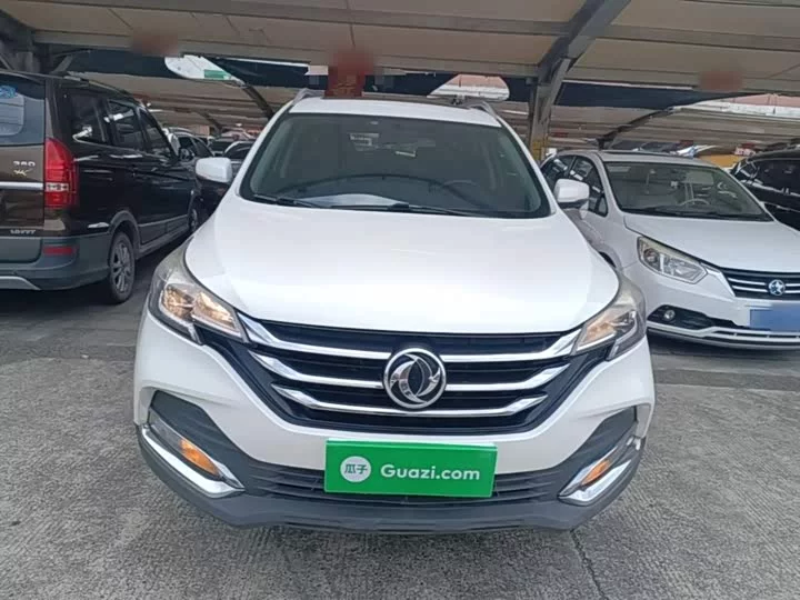 Dongfeng AX7