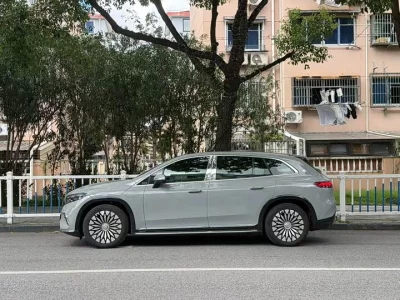 Mercedes-Benz Maybach EQS SUV