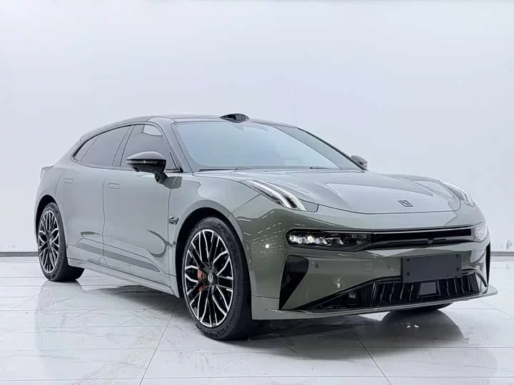 ZEEKR 001