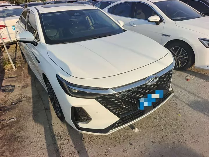 Chery Arrizo 8