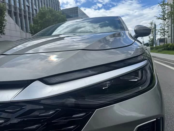Chery Arrizo 8