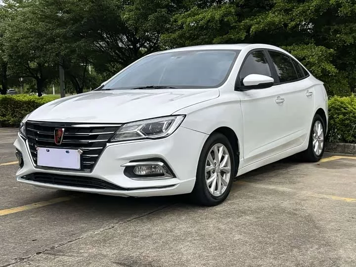 Roewe i5
