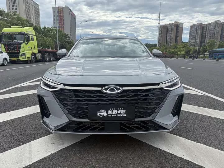 Chery Arrizo 8