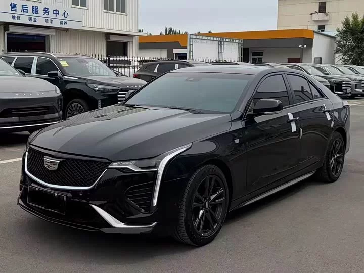 Cadillac CT4