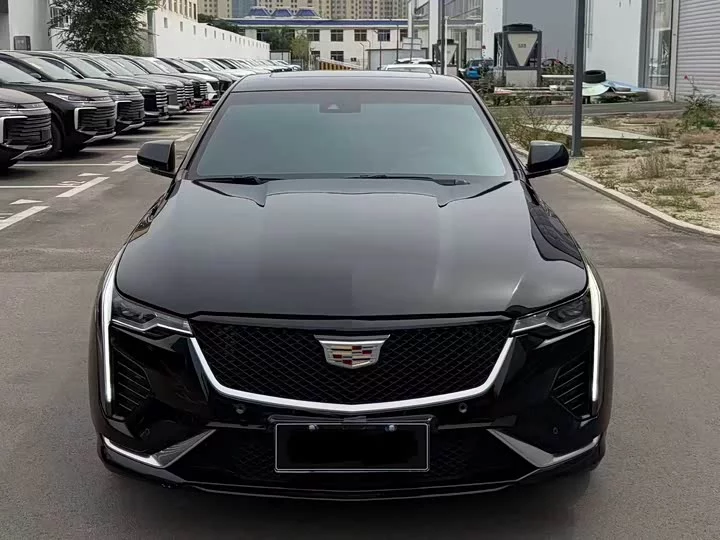 Cadillac CT4