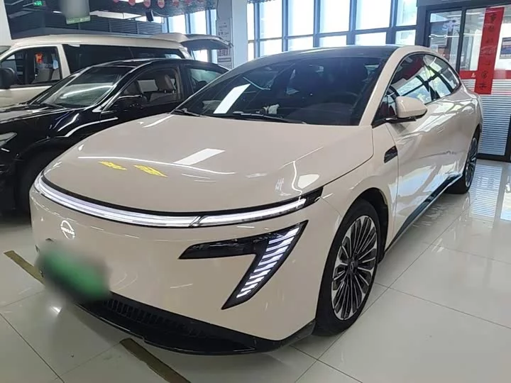 Nissan N7