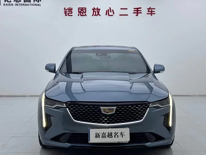 Cadillac CT4