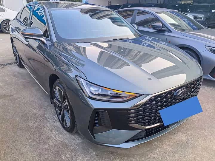Chery Arrizo 8 PRO