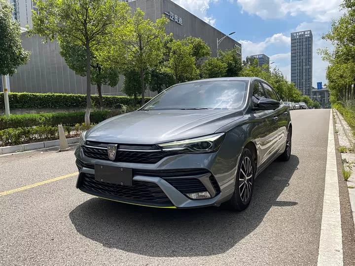Roewe i5