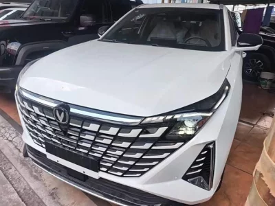 Changan UNI-Z PHEV
