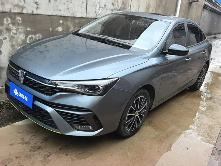 Roewe i5