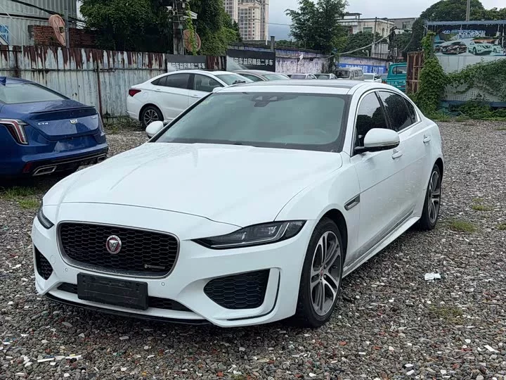 Jaguar XEL