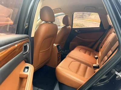 Zotye SR9