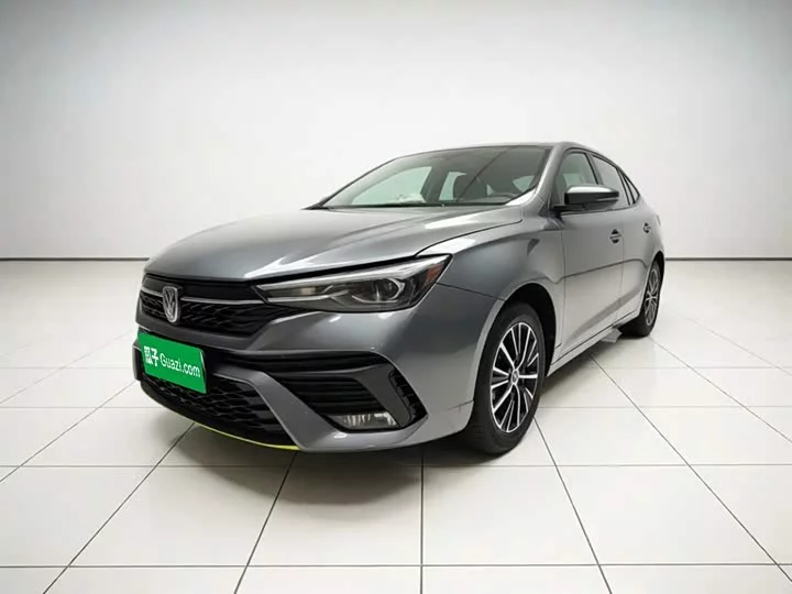 Roewe i5
