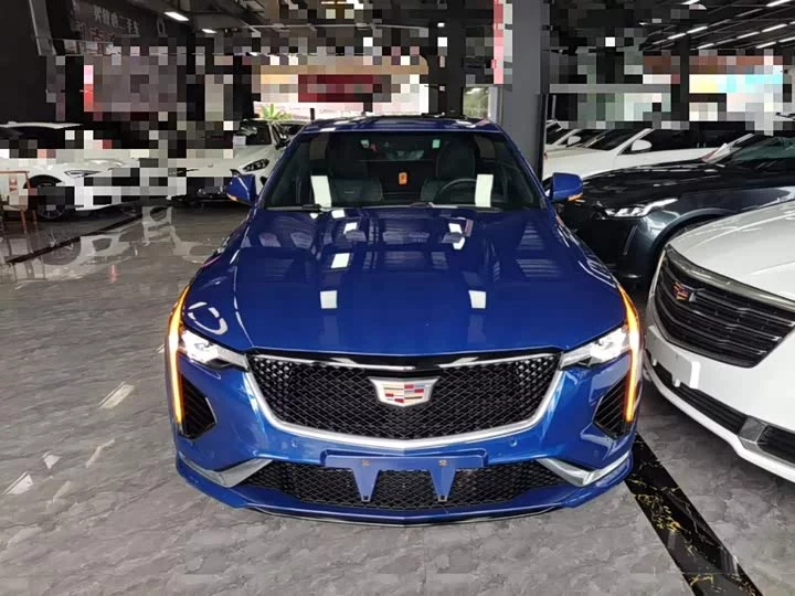 Cadillac CT4