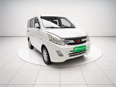 Wuling Rongguang V