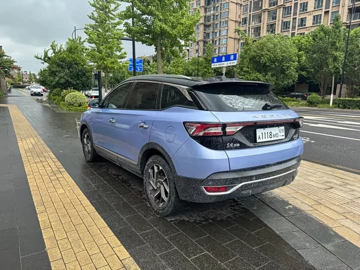 Dongfeng AX7