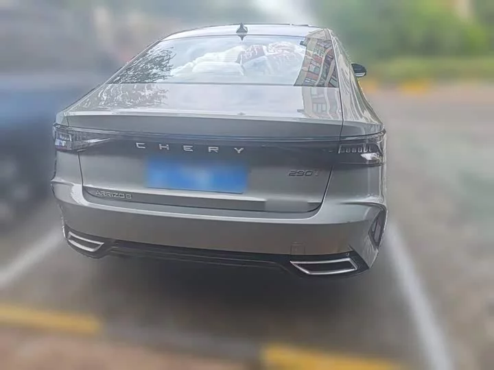 Chery Arrizo 8