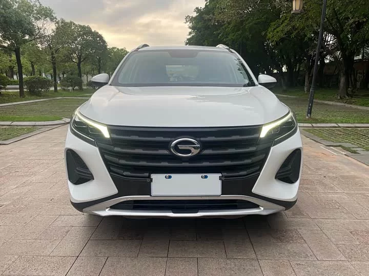 GAC Trumpchi GS4