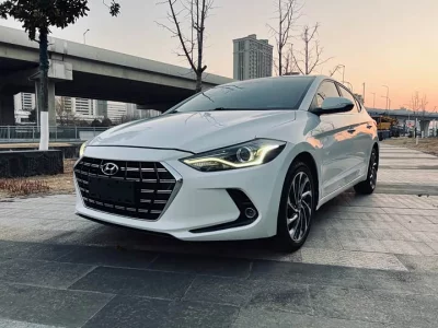 Hyundai Elantra Lingdong