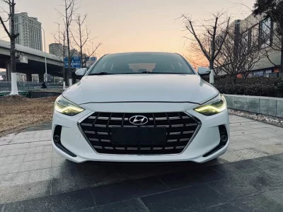 Hyundai Elantra Lingdong