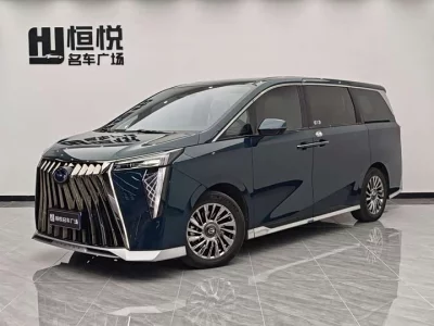 GAC Trumpchi M8
